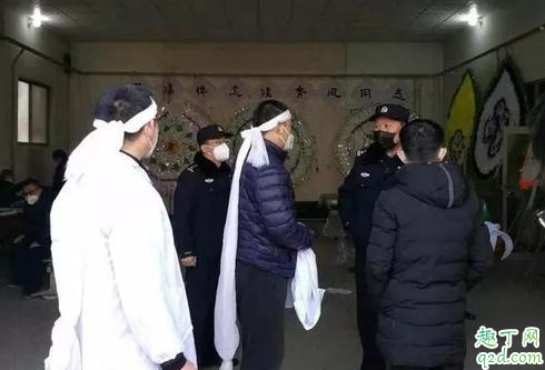 疫情期间农村丧葬如何处理 疫情期间白事有必要办酒席吗 4