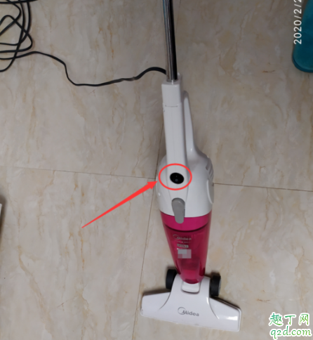 美的吸尘器不吸了怎么办 美的吸尘器怎么打开清理6