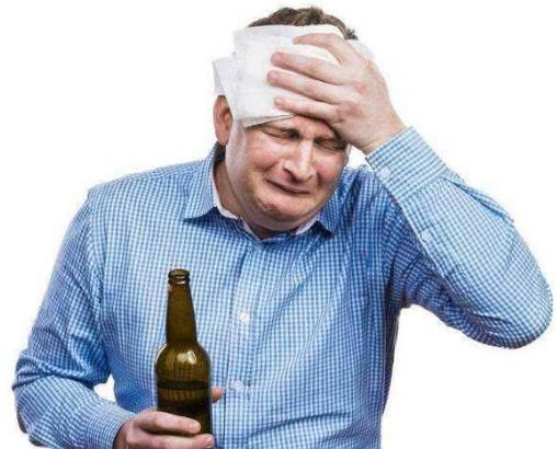 喝酒后头疼怎么办？喝酒后吃什么好？醒酒方法妙招
